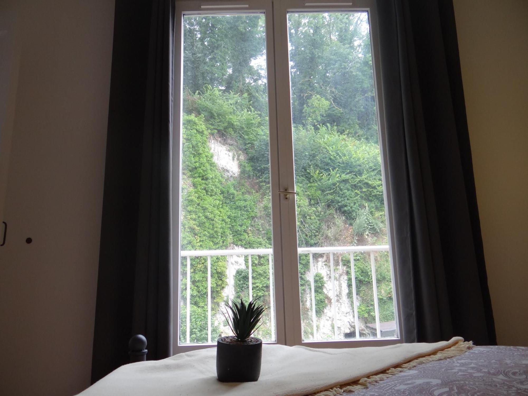 Appartement Lumineux Au Centre De Dieppe, Calme Et Confortable Eksteriør bilde